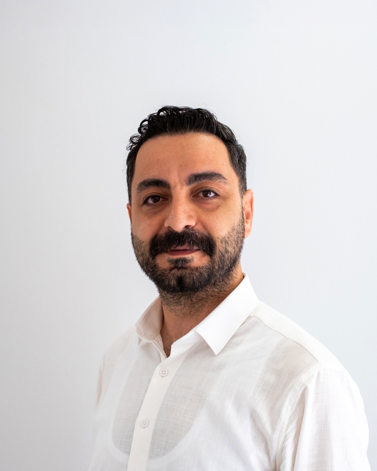 Dr. Alper MAVİ